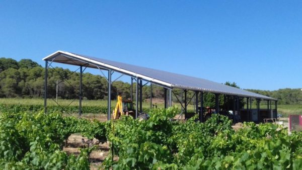 Location de hangar agricole : complétez vos revenus | Terre Solaire